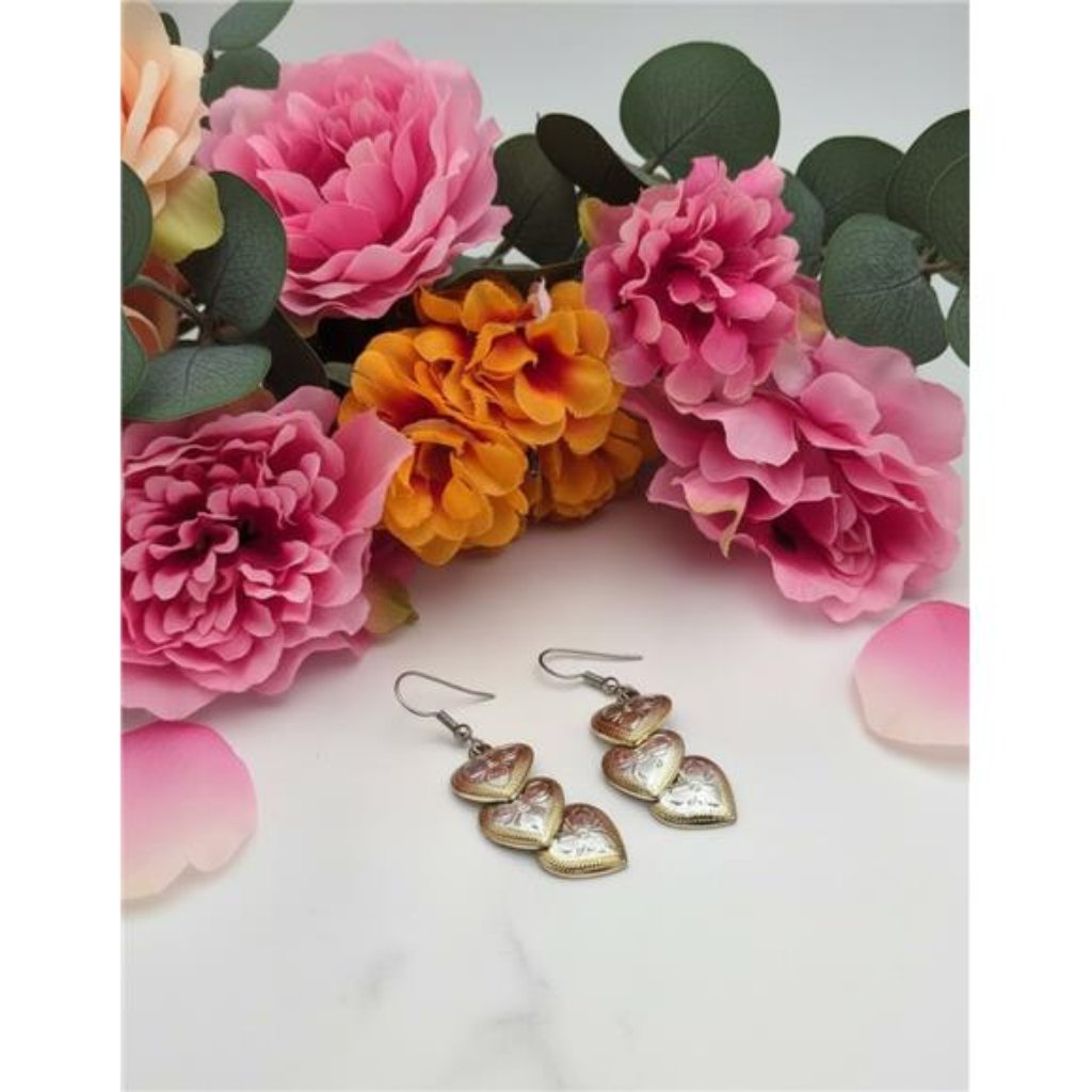 Justin Western Triple Heart Dangle Earrings Gold Silver Tone Floral Engraved